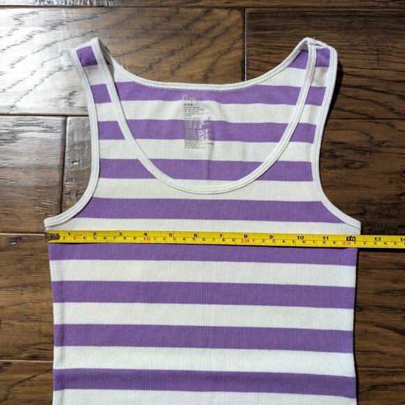 Gap tank tops ribbed scoop neck size small - Picture 12 of 16